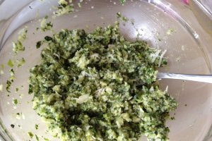 Tagliatele cu rosii chery si pesto din dovlecei