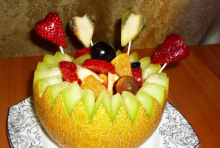 Fructe facute salata