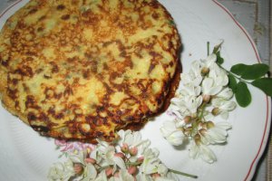 Clatite cu flori de salcam
