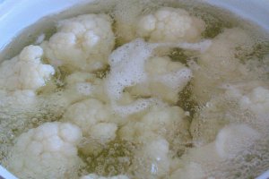 Salata de conopida cu smantana