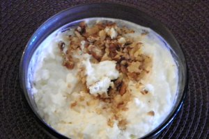 Tartine cu crema de branza cu nuca