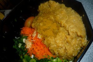 Hamburger vegetarian de linte si quinoa