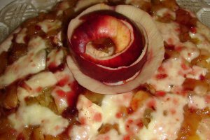 Pizza cu mere si mascarpone