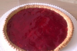Tarta cu dulceata de zmeura