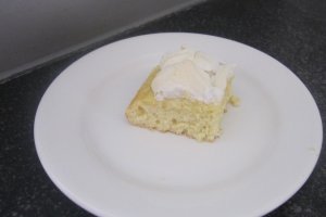 Prajitura cu branza dulce si bezea