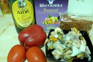 Orez cu fructe de mare