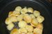 Cartofi noi fierti si prajiti cu mujdei de usturoi verde-4