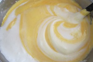 Prajitura cu visine, cacao si ciocolata