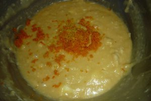 Cozonac cu umplutura mixta