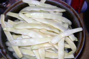Fasole pastai cu carnati afumati
