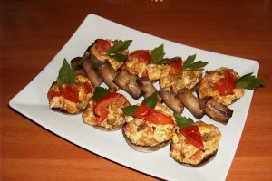 Ciuperci umplute mioritice