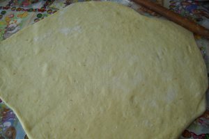 Cozonac trandafir moldovenesc
