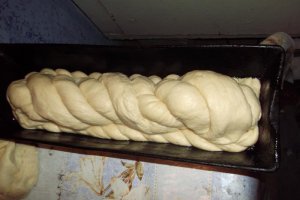 Paine de casa ca la Botosani