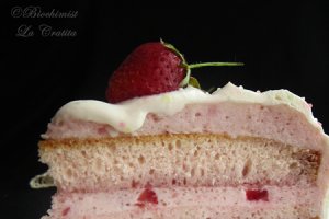 Tort cu capsune
