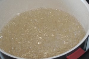 Dulceata de nuci verzi