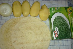 Wrap (lipie mexicana) cu spanac si cartofi