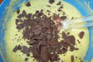 Briose cu cocos si ciocolata (2 luni de Bucataras.Ro)