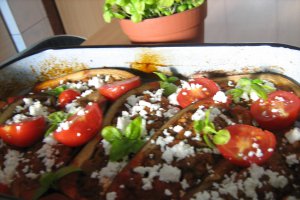 Vinete umplute cu carne de vitel