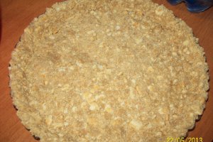 Tarta cu branza si capsuni