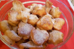 Gogosi pufoase cu stafide