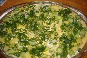 Cartofi gratinati cu pulpa de porc la cuptor