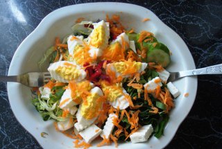 SALATA  FANTEZIE PENTRU DIETA