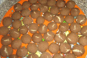 Fursecuri umplute cu nuca de cocos