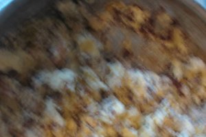 Tarta cu migdale, ciocolata , stafide si nuca de cocos
