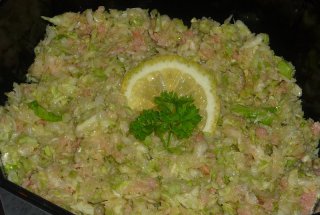 Salata de varza dulce cu ton