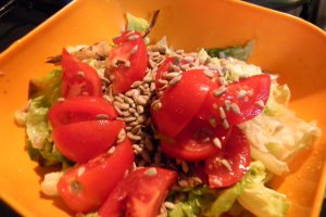 Salata ultra-rapida cu sprot afumat