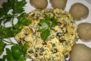 Omleta cu cascaval si ceapa verde