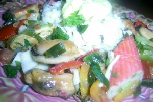 Scoici , surimi cu legume si orez
