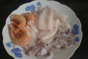Mazare cu creveti si calamari