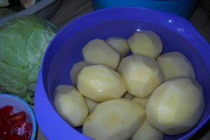 Bors cu legume de vara