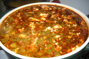Bors cu legume de vara