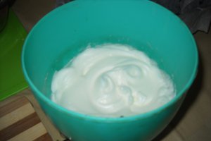Chec cu dulceata de nuci