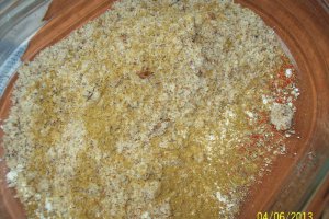 Cotlet de porc in crusta de nuca si sos de mere si vin