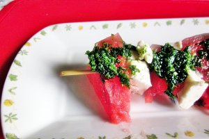 Aperitiv cu pepene verde, gorgonzola și pesto Panacris;)