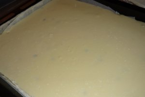 Placinta cu iaurt si cirese
