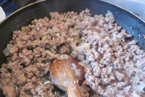 Guguluf cu ghebe și carne tocată