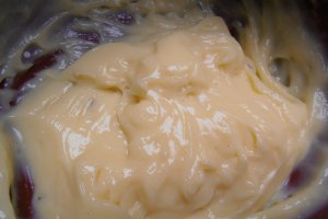 Desert eclere cu crema de vanilie si frisca