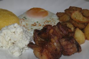 Tochitura de porc cu de toate