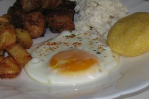 Tochitura de porc cu de toate
