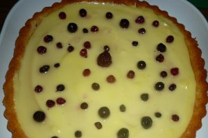 Tarta rapida cu fructe de padure