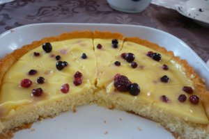 Tarta rapida cu fructe de padure