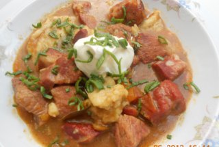 Papricas de porc cu galuste