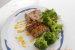 Muschi de porc in crusta de alune de padure cu sos de mango si broccoli-0