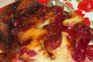 Cheesecake spiralat cu ciocolata si visine