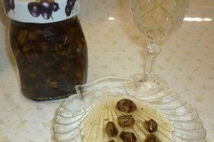 Dulceata de nuci verzi