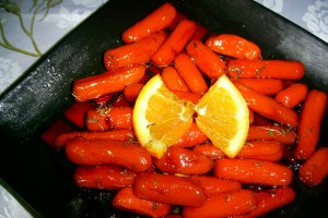 Baby carrot , caramelizati cu miere